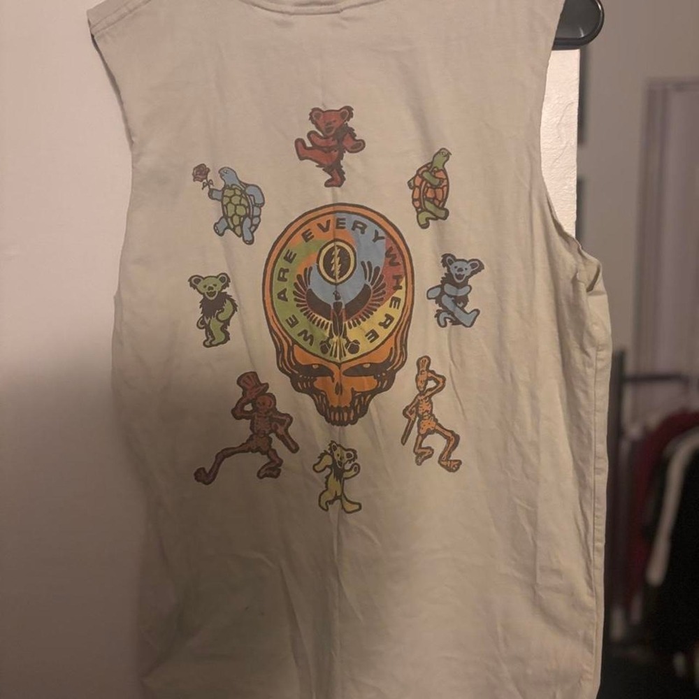 Cream Grateful Dead tank top with skull and dancing bears graphic Size M